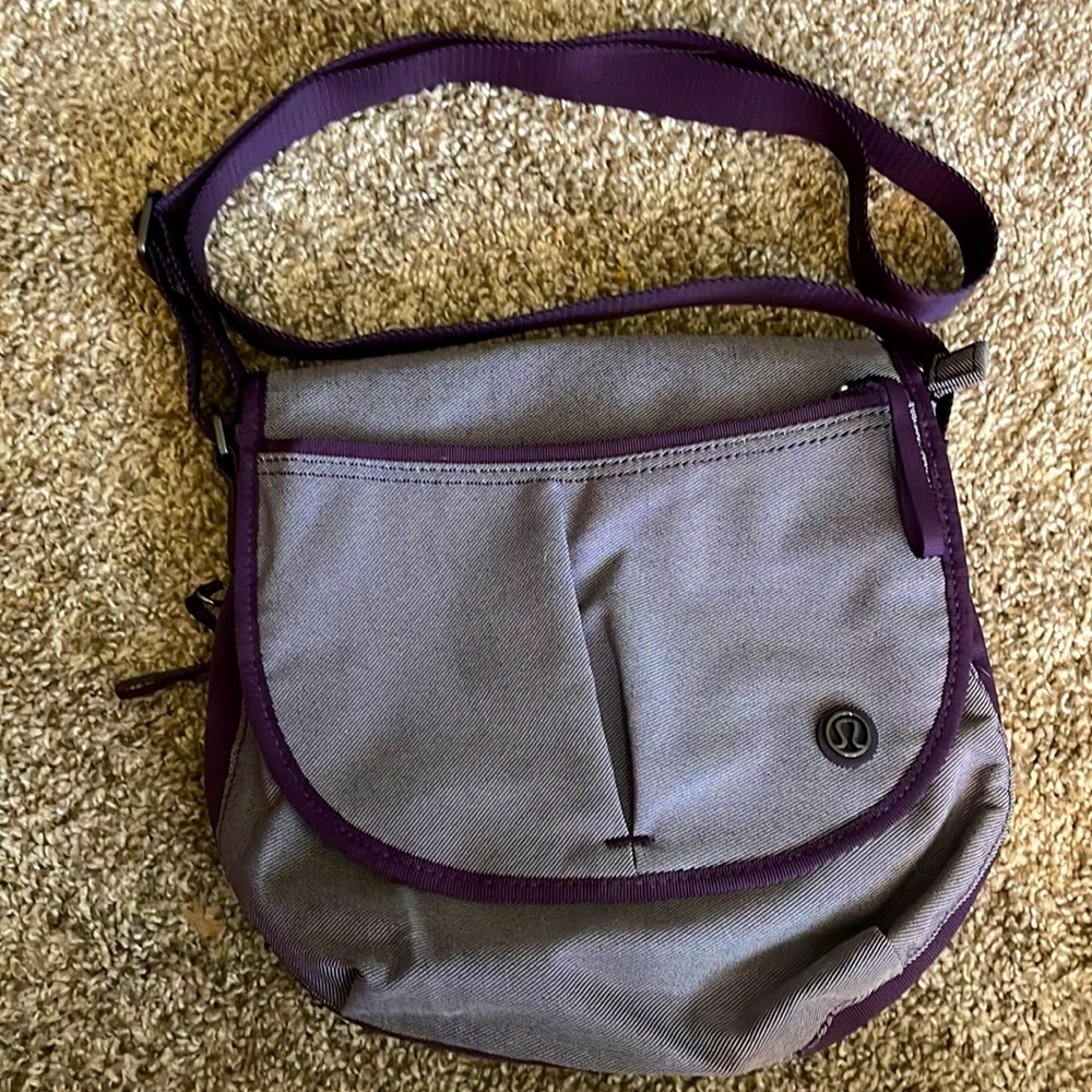 Purple The Essentials Bag-Brand new